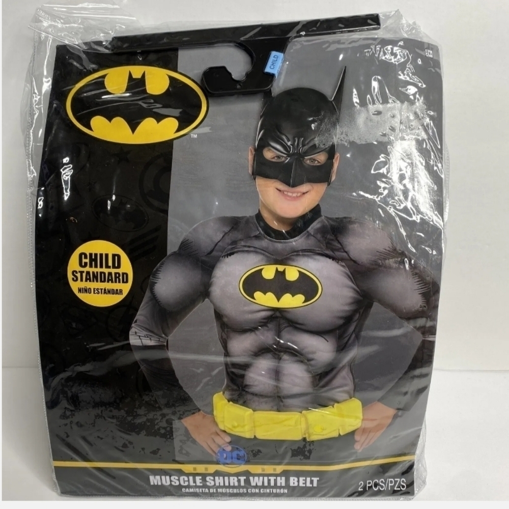 NWT Batman Muscle Shirt w/ Belt Halloween Costume Cosplay Child Standard Size